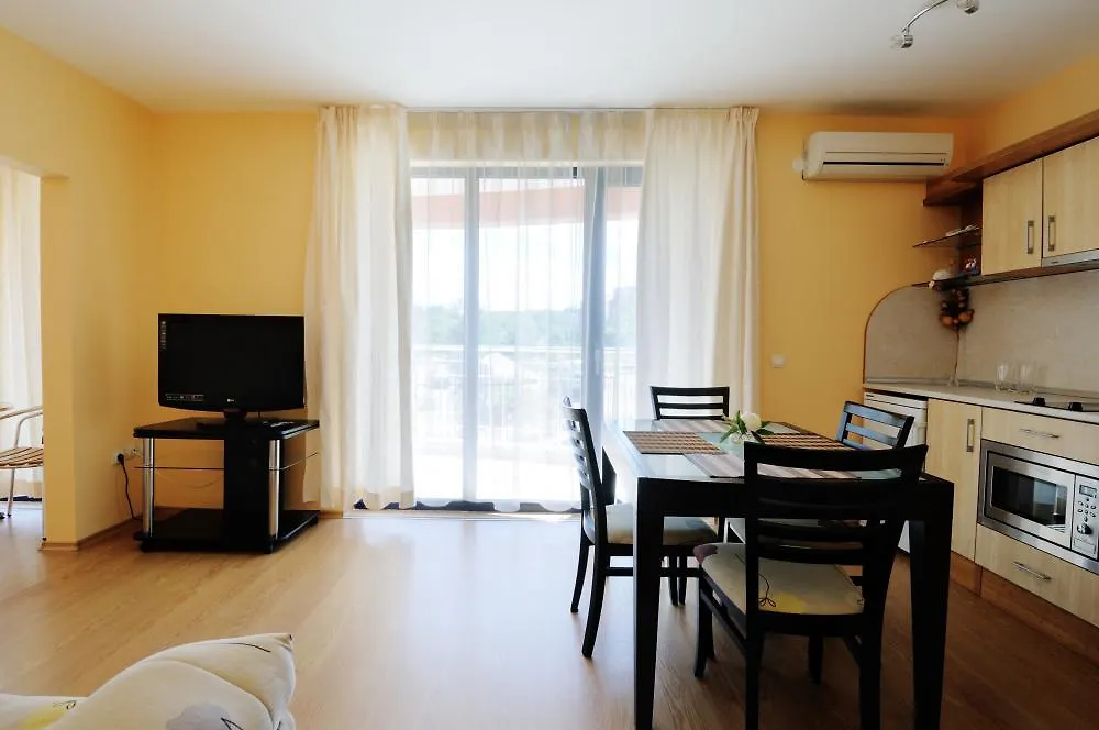 Guest House Daris سوزوبول